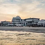 호텔 Aja 4*