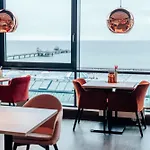 Aja 4* 그로미츠