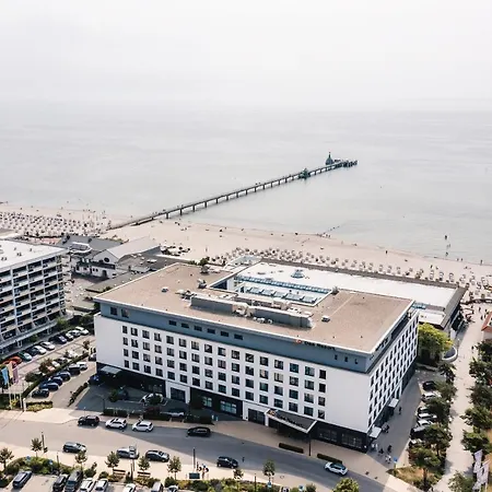 Aja Hotell