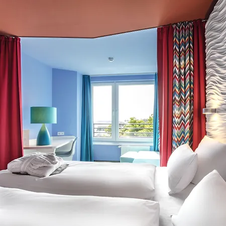Hotel Aja
