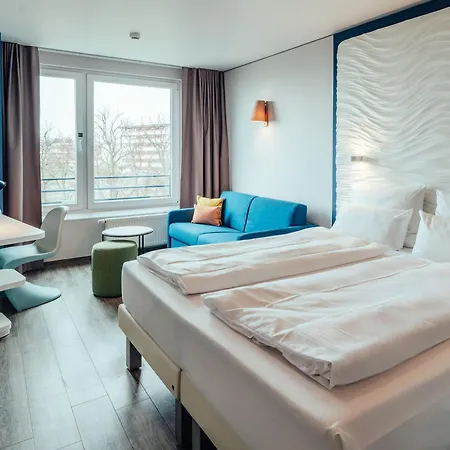 Aja Hotel 4*